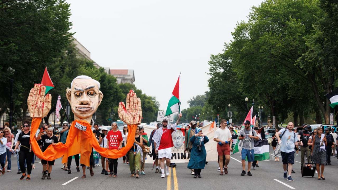 Halkın öfkesi bitmiyor! Beyaz Saray önünde Biden ve Netanyahu protestosu