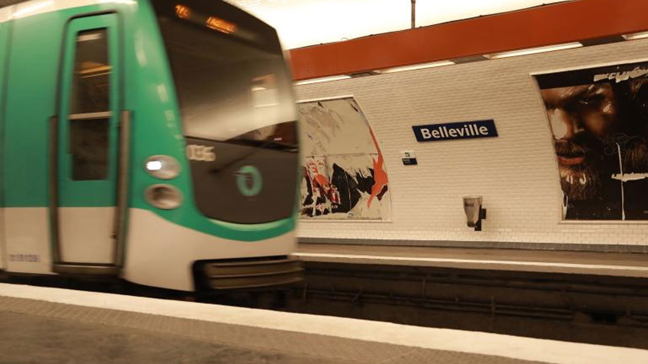 Paris'te metro seferlerinde aksamalar yaşandı