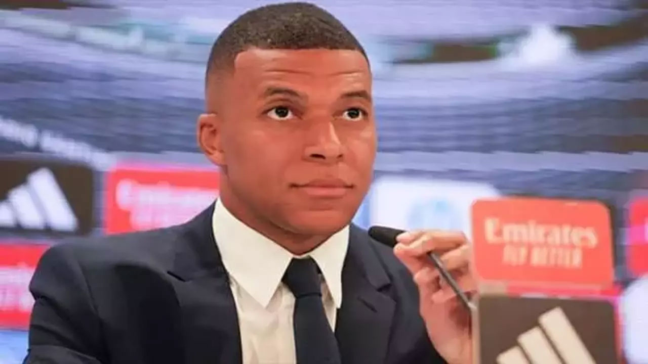 Mbappe parayı vurdu! Kulüp satın alıyor