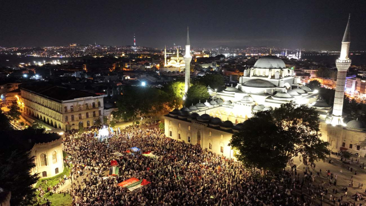 İstanbul'da  'Haniye' suikastına yürüyüşlü protesto!