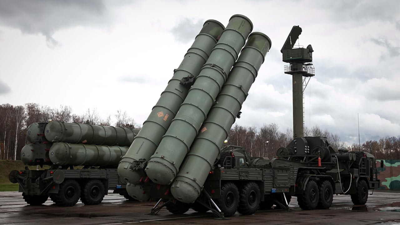 Ukrayna ordusu duyurdu! Rusya'ya S-400 darbesi