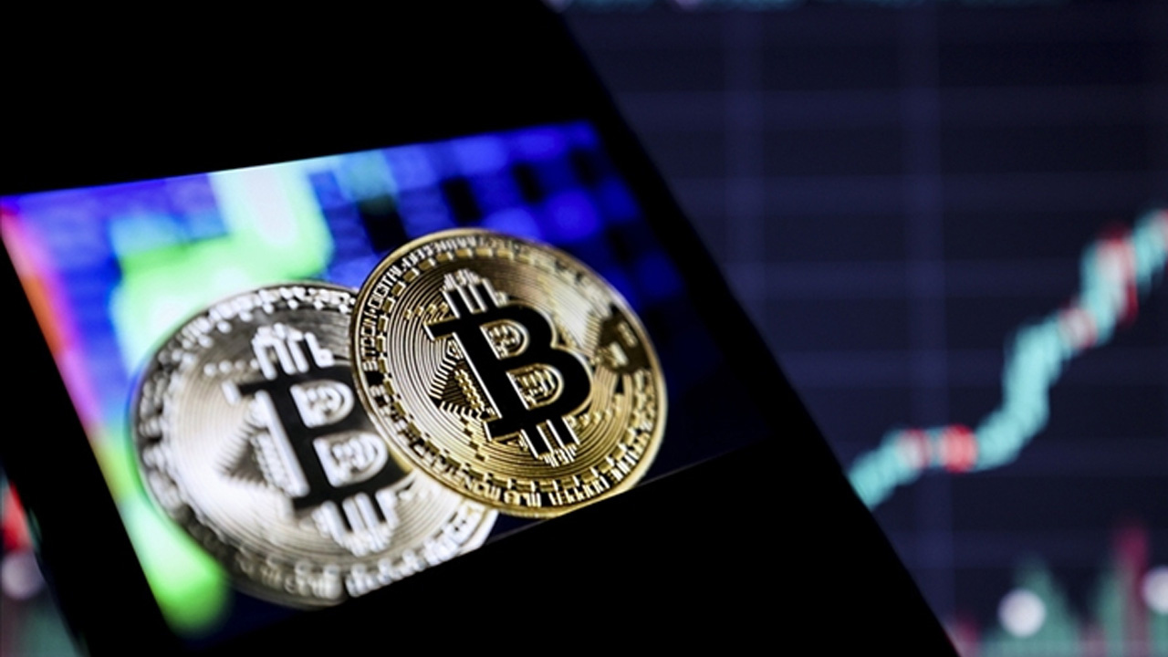 Bitcoin'de 'resesyon' depremi! 24 saatte büyük değer kaybetti