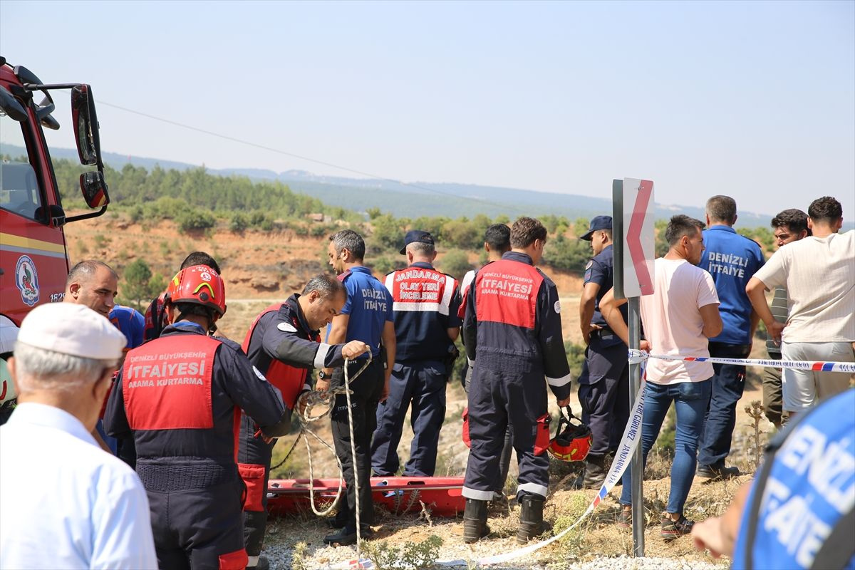 Denizli'de otomobil 200 metrelik uçuruma yuvarlandı! Korkunç kazada 4 kişi öldü