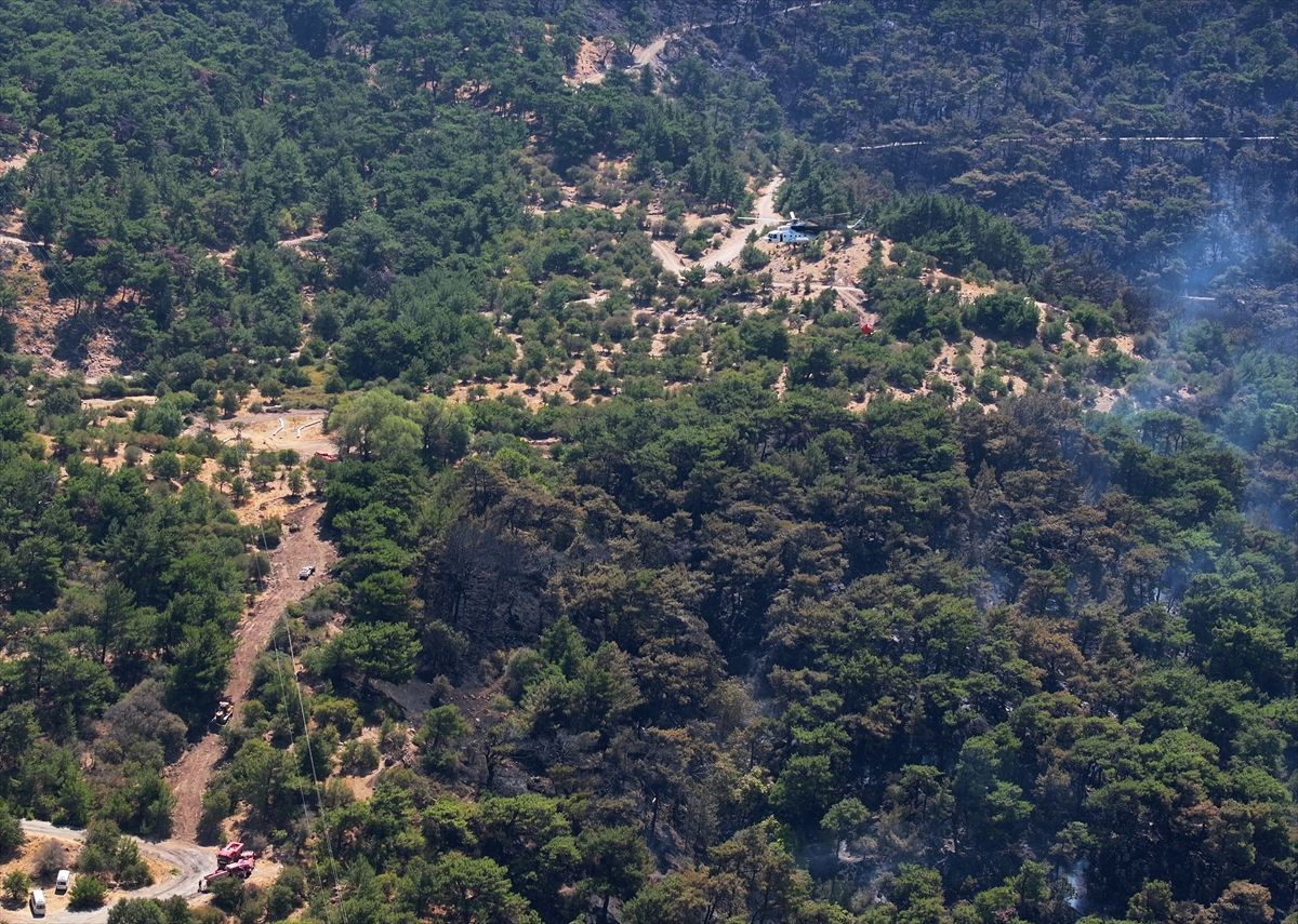 İzmir Yamanlar ve Urla ile Bolu Göynük'teki orman yangınları kontrol altına alındı