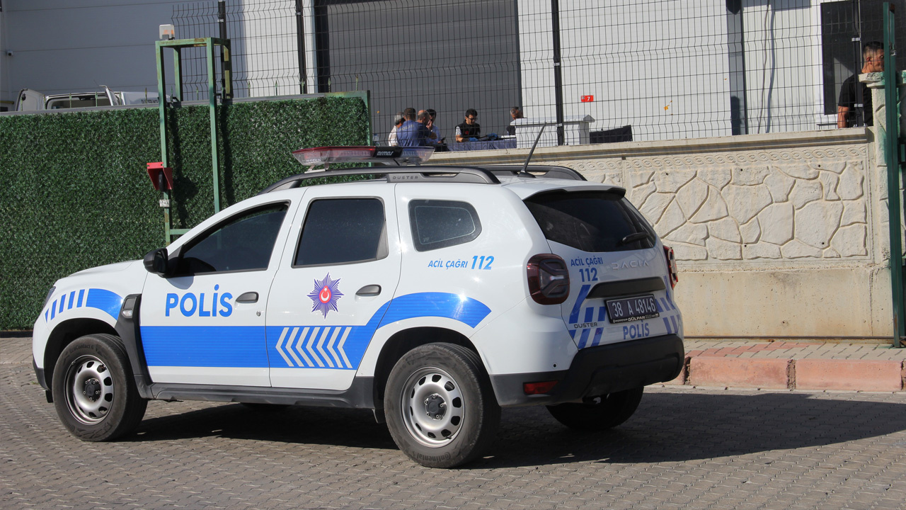 Kayseri'de kadın cinayeti! Çalıştığı fabrikanın bahçesinde öldürüldü