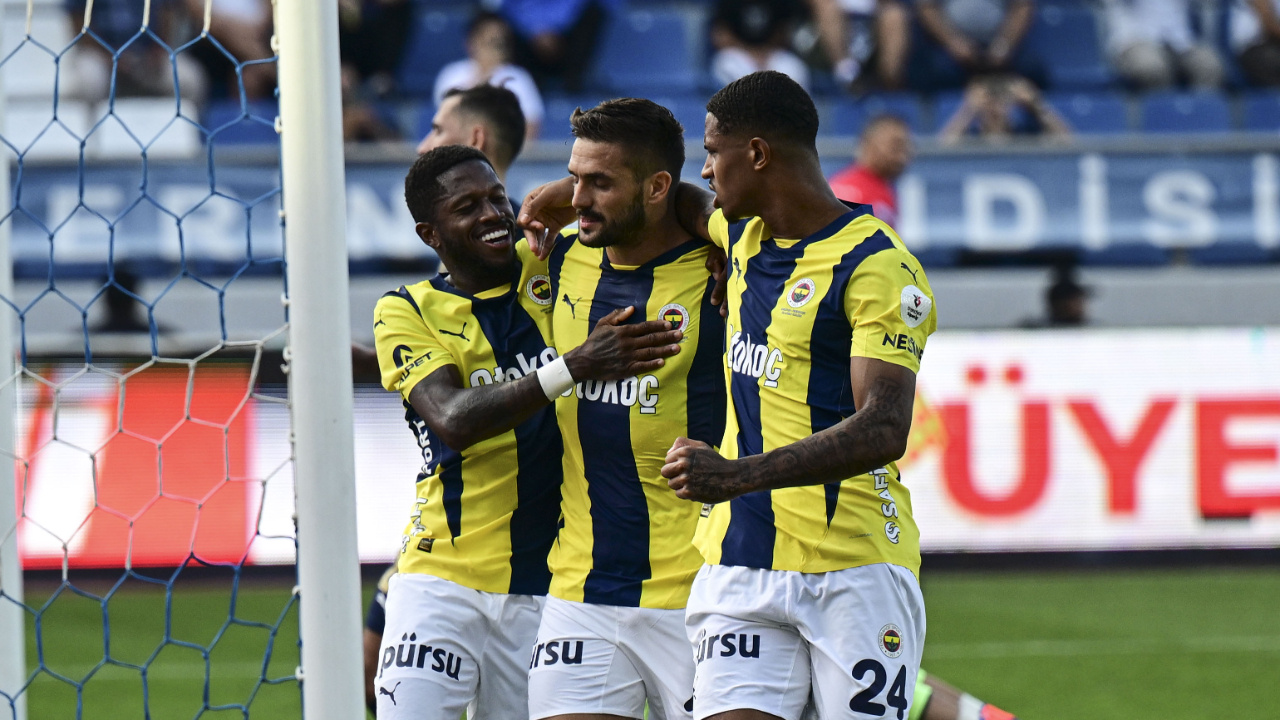 Fenerbahçe, Kasımpaşa deplasmanında hata yapmadı