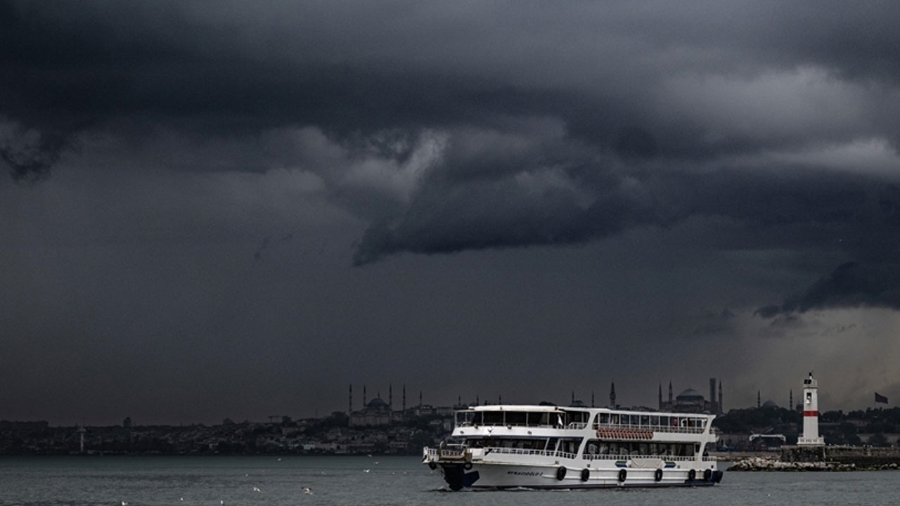 İstanbul'da yağış etkili oluyor