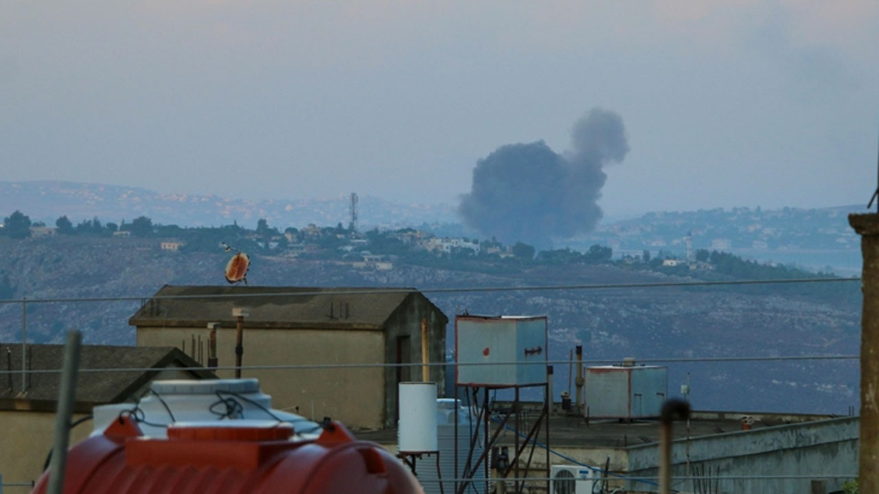 Hizbullah İsrail'e 6 füze fırlattı iki havaalanı 1 üs bir patlayıcı fabrikası