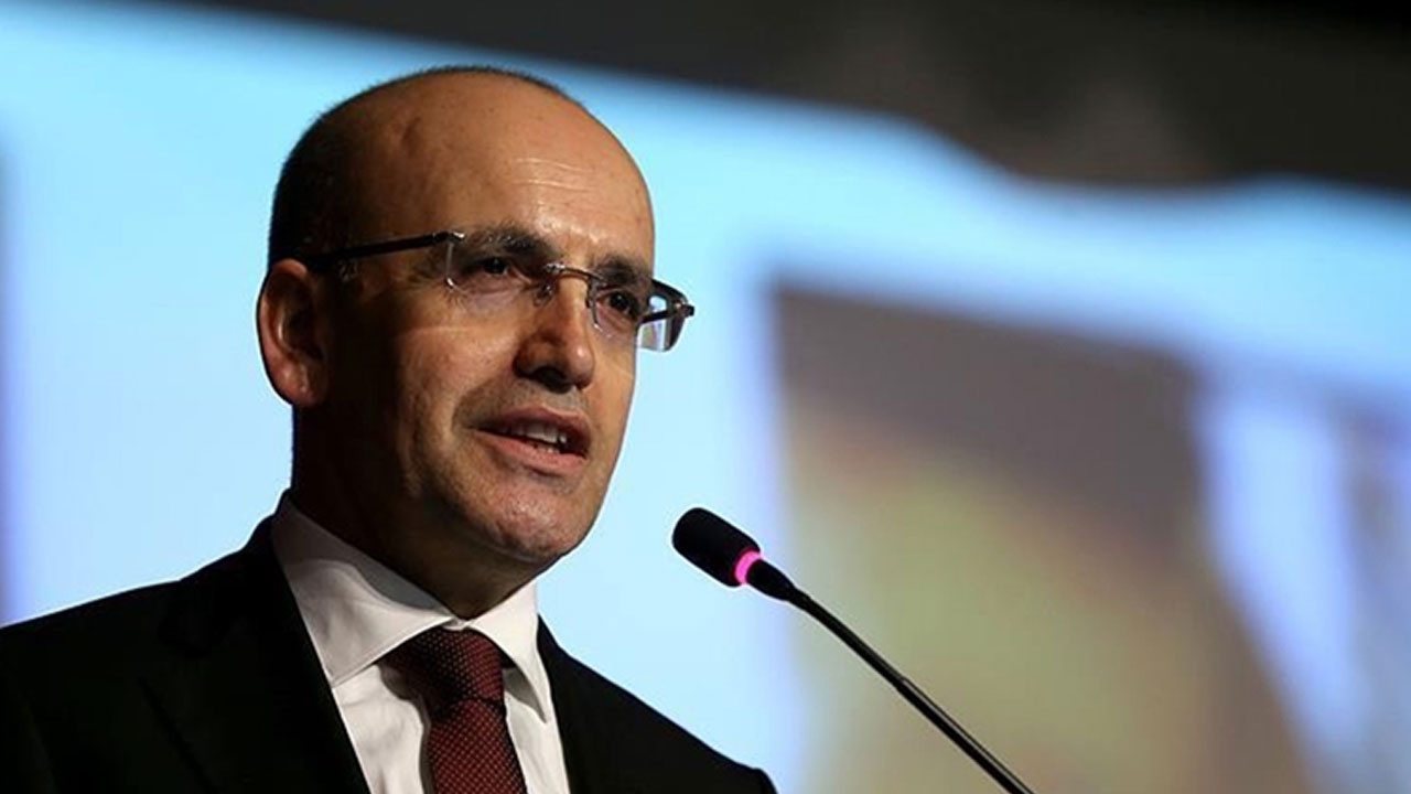 Bakan Mehmet Şimşek:  "2025'te enflasyon güçlü bir şekilde düşecek"