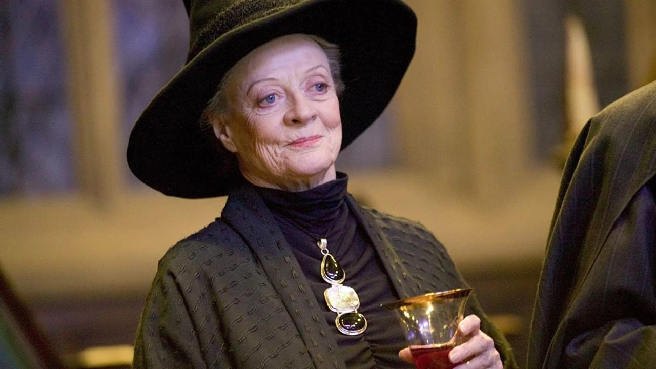 Harry Potter serisinde Profesör McGonagall'ı canlandıran Maggie Smith hayatını kaybetti