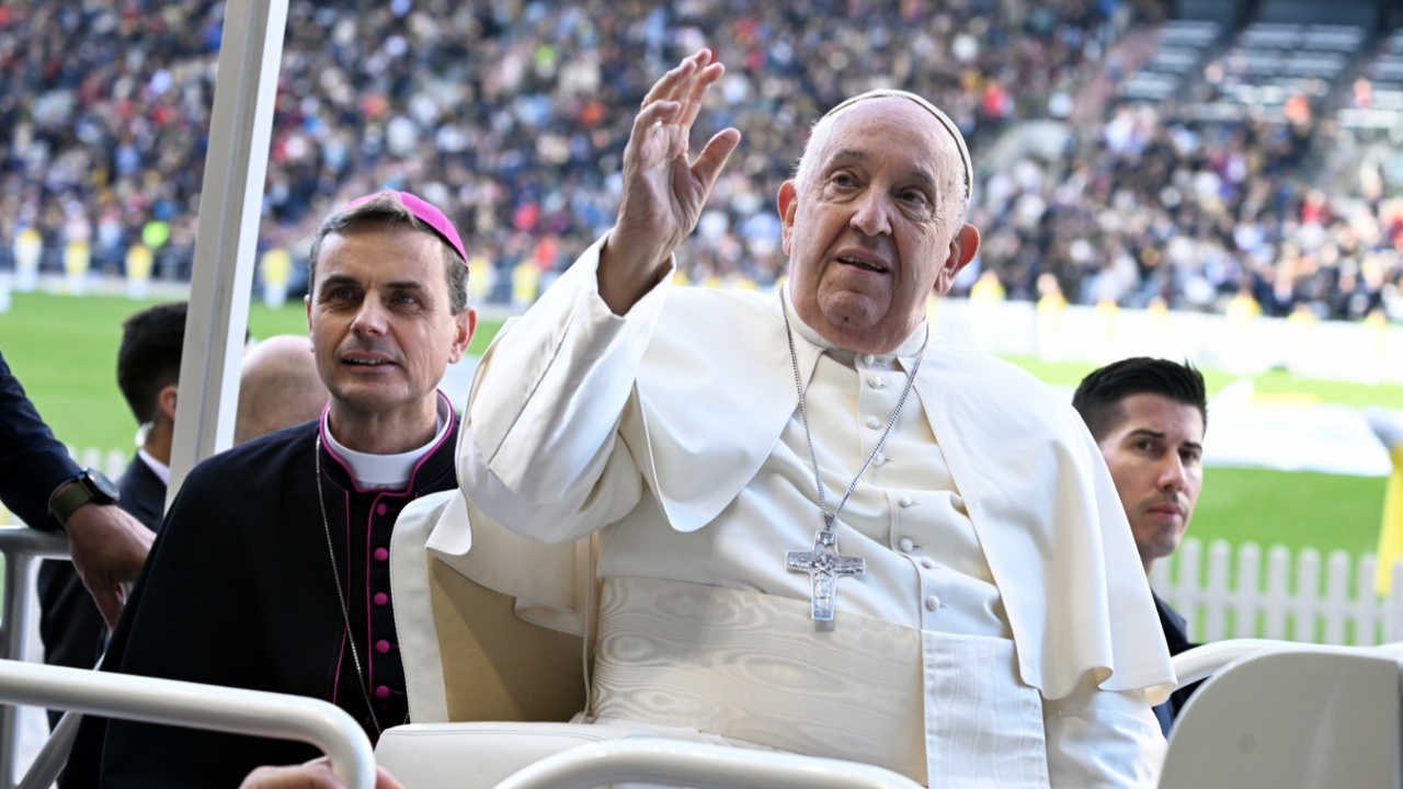 Papa Franciscus'tan Lübnan saldırısı açıklaması: Ahlaka aykırı...