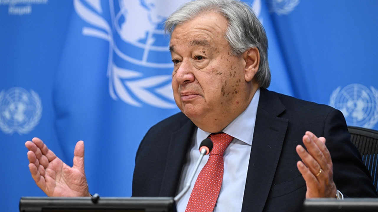 AB, İsrail'in "istenmeyen kişi" ilan ettiği BM Genel Sekreteri Guterres'e destek verdi