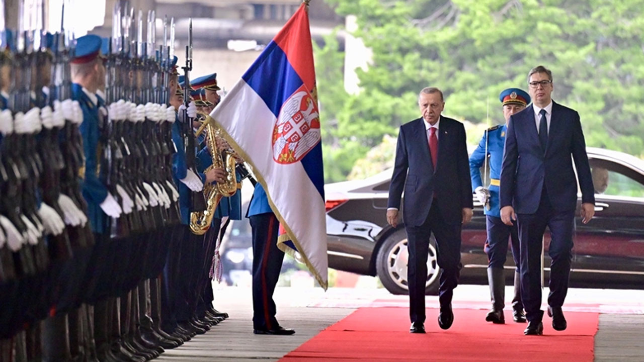 Vucic'ten Erdoğan paylaşımı: Sırbistan için her zaman büyük bir onurdur