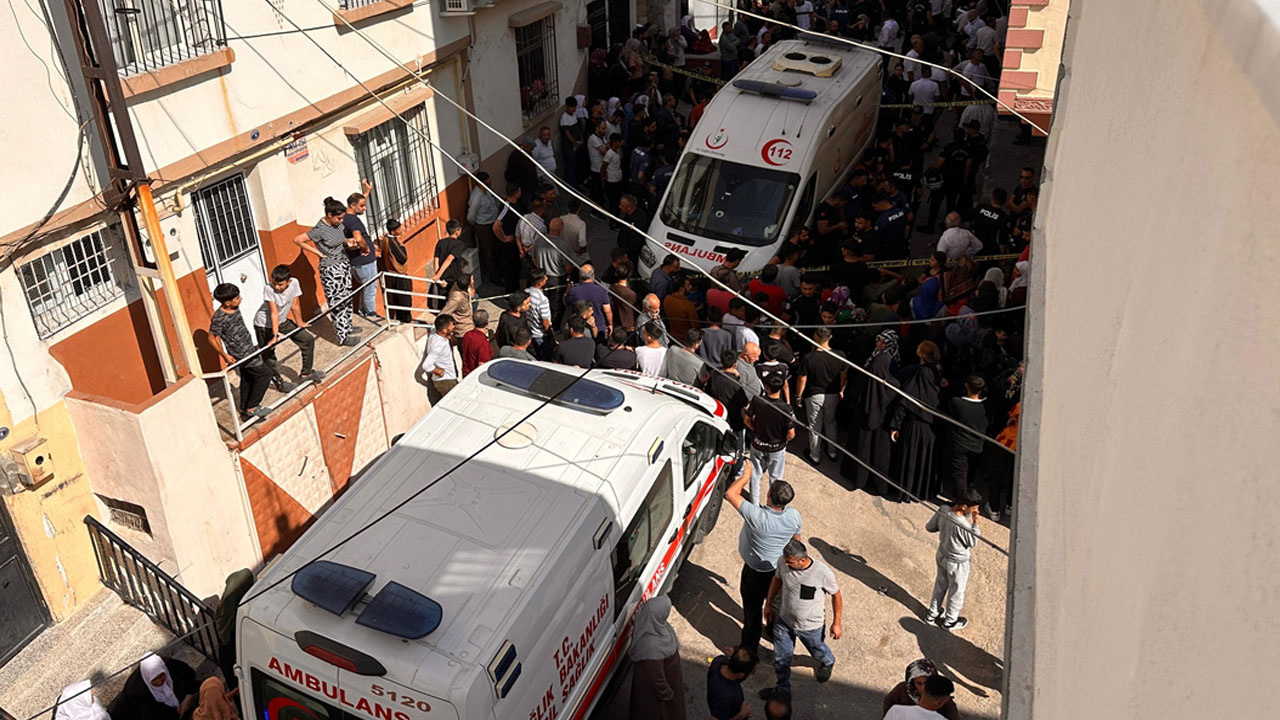 Gaziantep'te baba katliamı! Eşini ve 4 çocuğunu öldürüp intihar etti