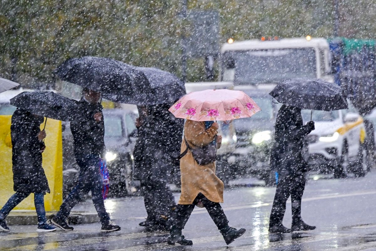 Kar yağışı ve sağanak geliyor! Meteoroloji o illeri uyardı