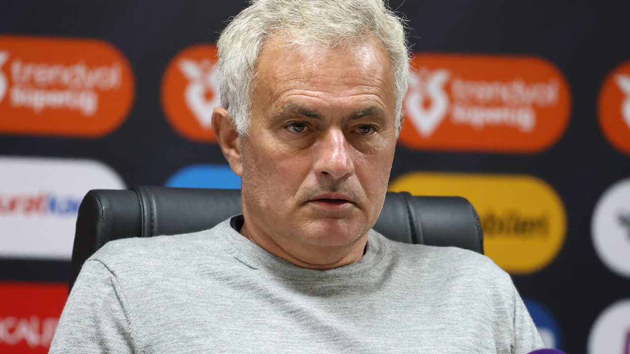 Mourinho'dan maç sonu hakem isyanı: Bakalım bizim sahamızda...