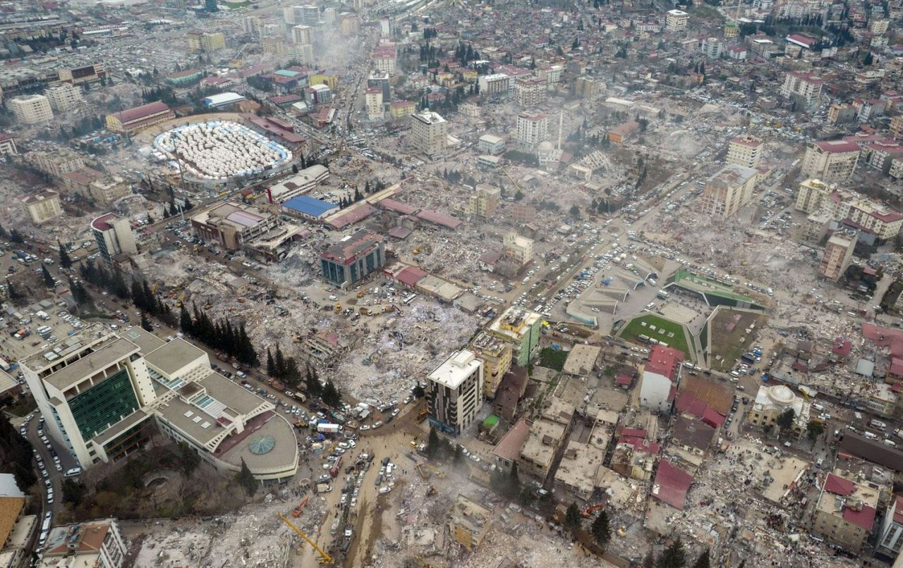 Bakan Kurum açıkladı: Kilis'te bin 920 konut, sahiplerine teslim edildi