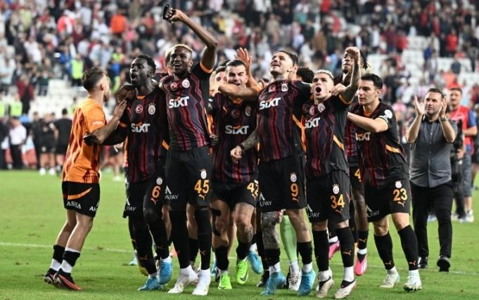 Süper Lig'de şampiyonluk oranları değişti! Yeni favori...