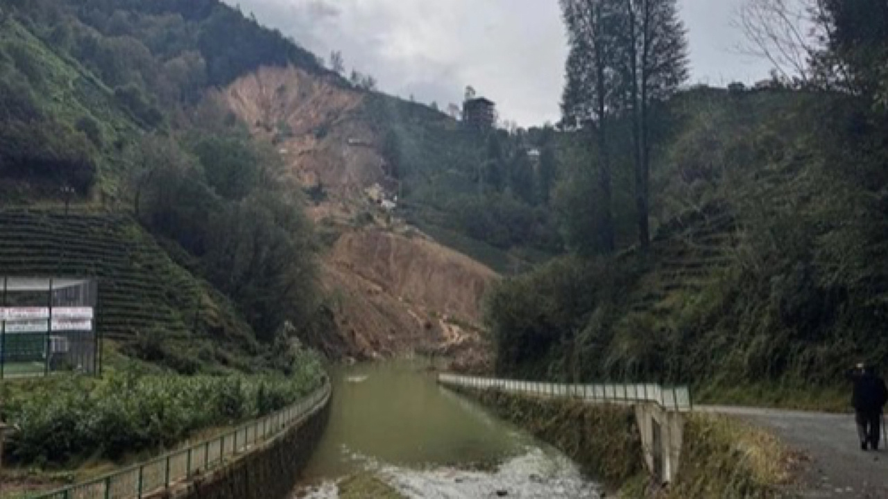 Rize'de sel ve heyelan! 15 konutun nakline karar verildi