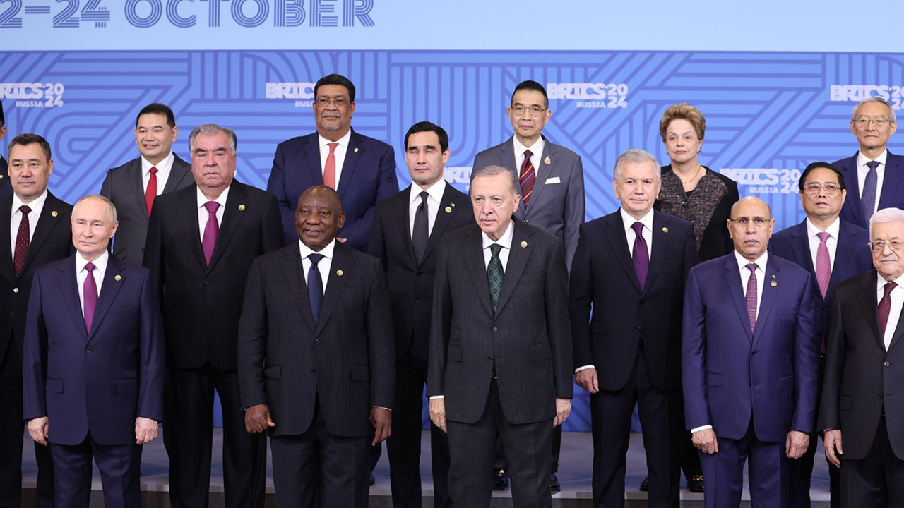 Cumhurbaşkanı Erdoğan, BRICS Zirvesi'nde aile fotoğrafı çekimine katıldı