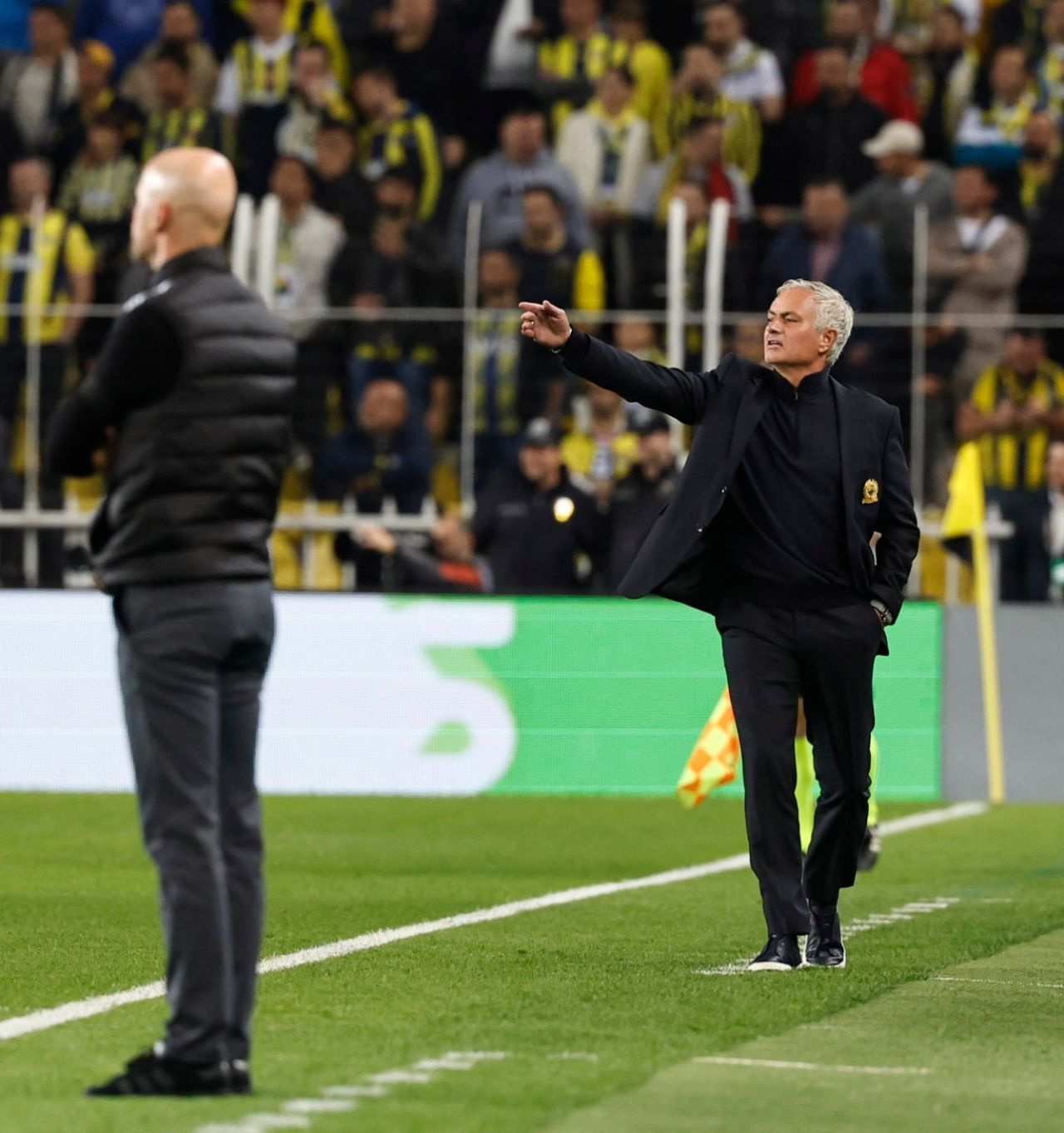 Fenerbahçe'de Acun Ilıcalı'dan Jose Mourinho'ya olay sözler! 'Kendine Gel'