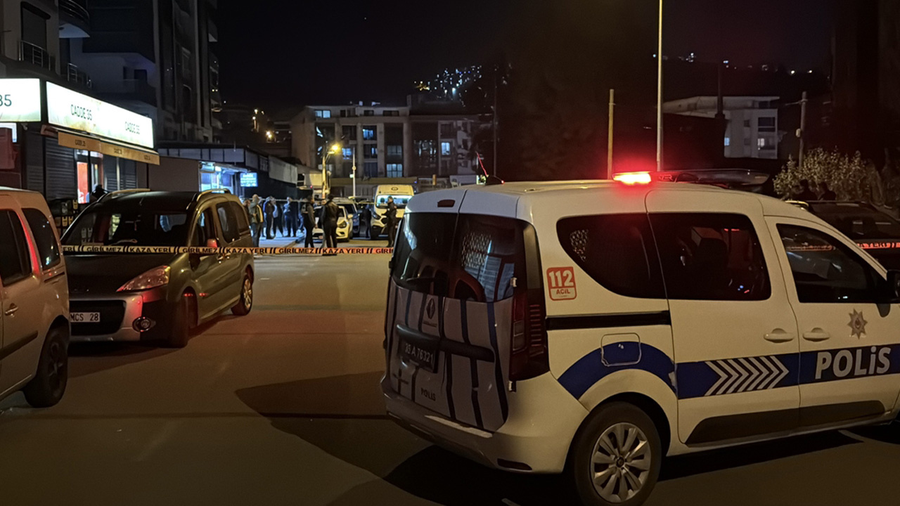 İzmir'de silahlı kavga! Polis memuru vurularak hayatını kaybetti