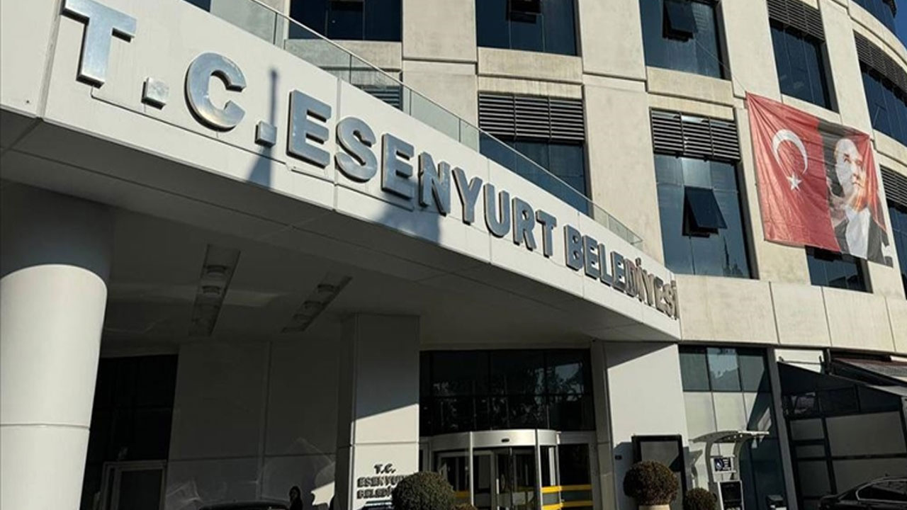 Esenyurt Belediye Başkanı tutuklanmıştı!  Can Aksoy görevine başladı