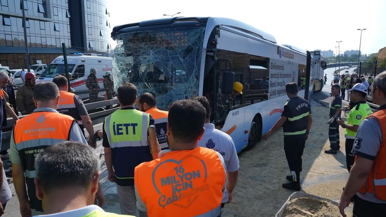 Küçükçekmece'deki metrobüs kazasına ilişkin 5 kişiye 15'er yıla kadar hapis istemi