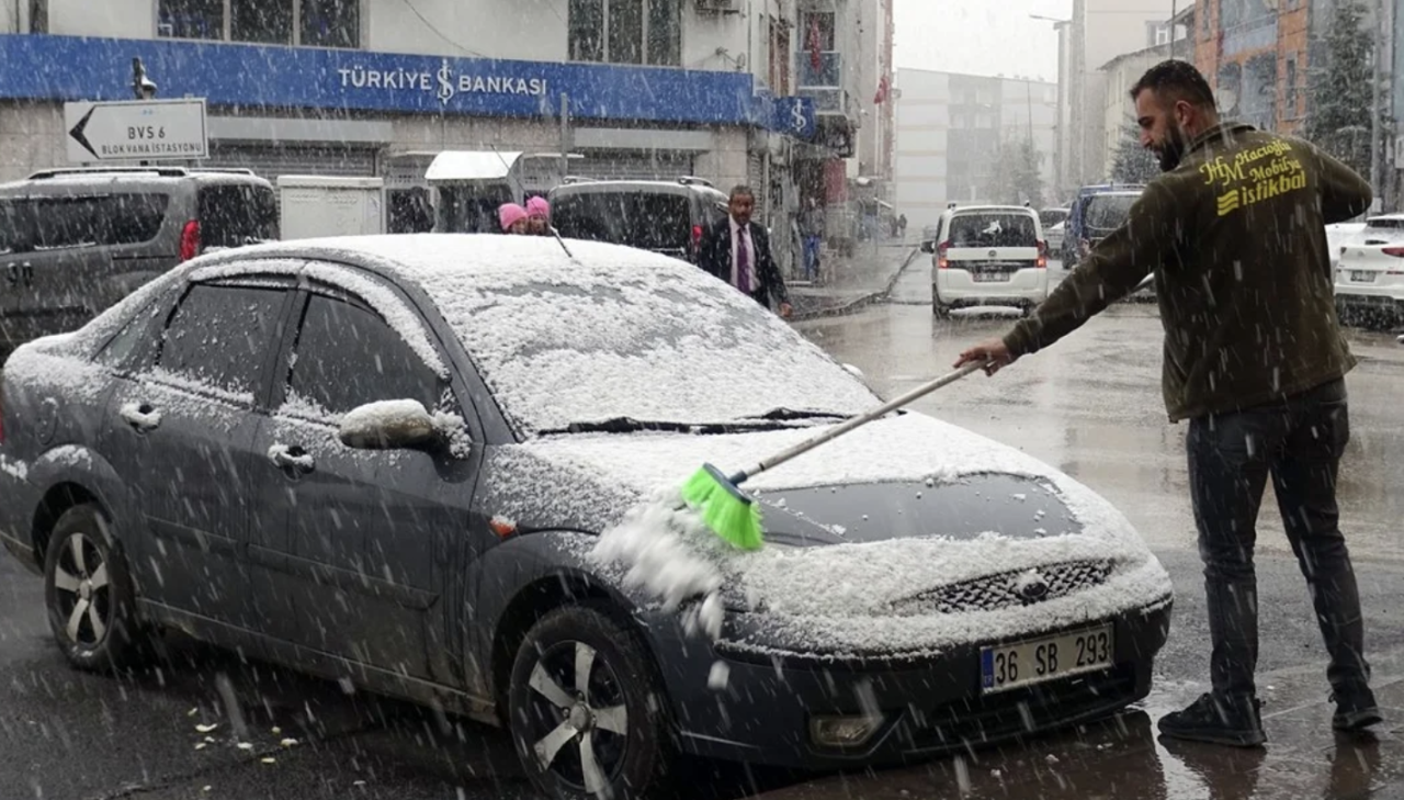 Rusya'dan geldi resmen donacağız! Sıcaklık 10 derece birden düştü