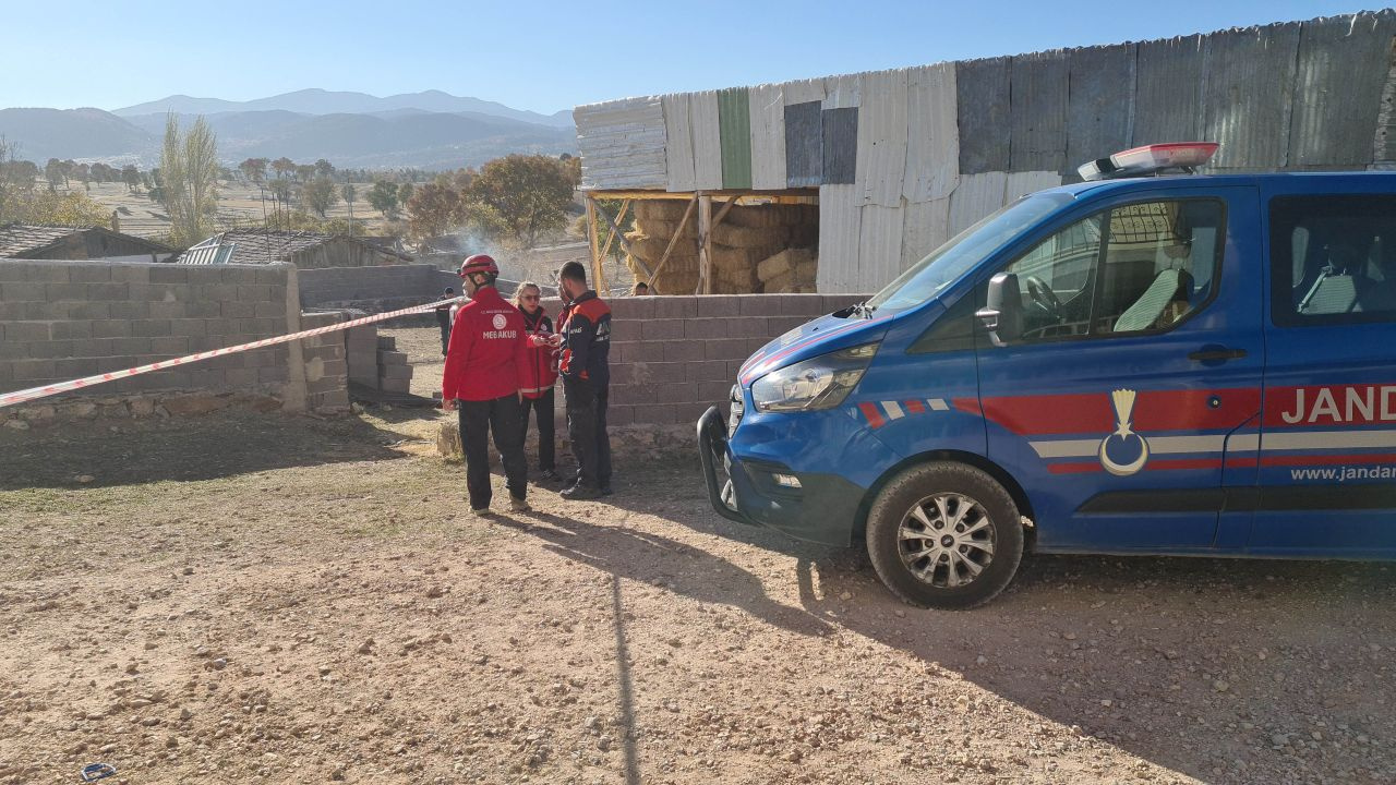 Kütahya'da kaybolan Asiye'nin akıbeti kötü çıktı! Cesedi samanlıkta bulundu, daha önce birçok kez...