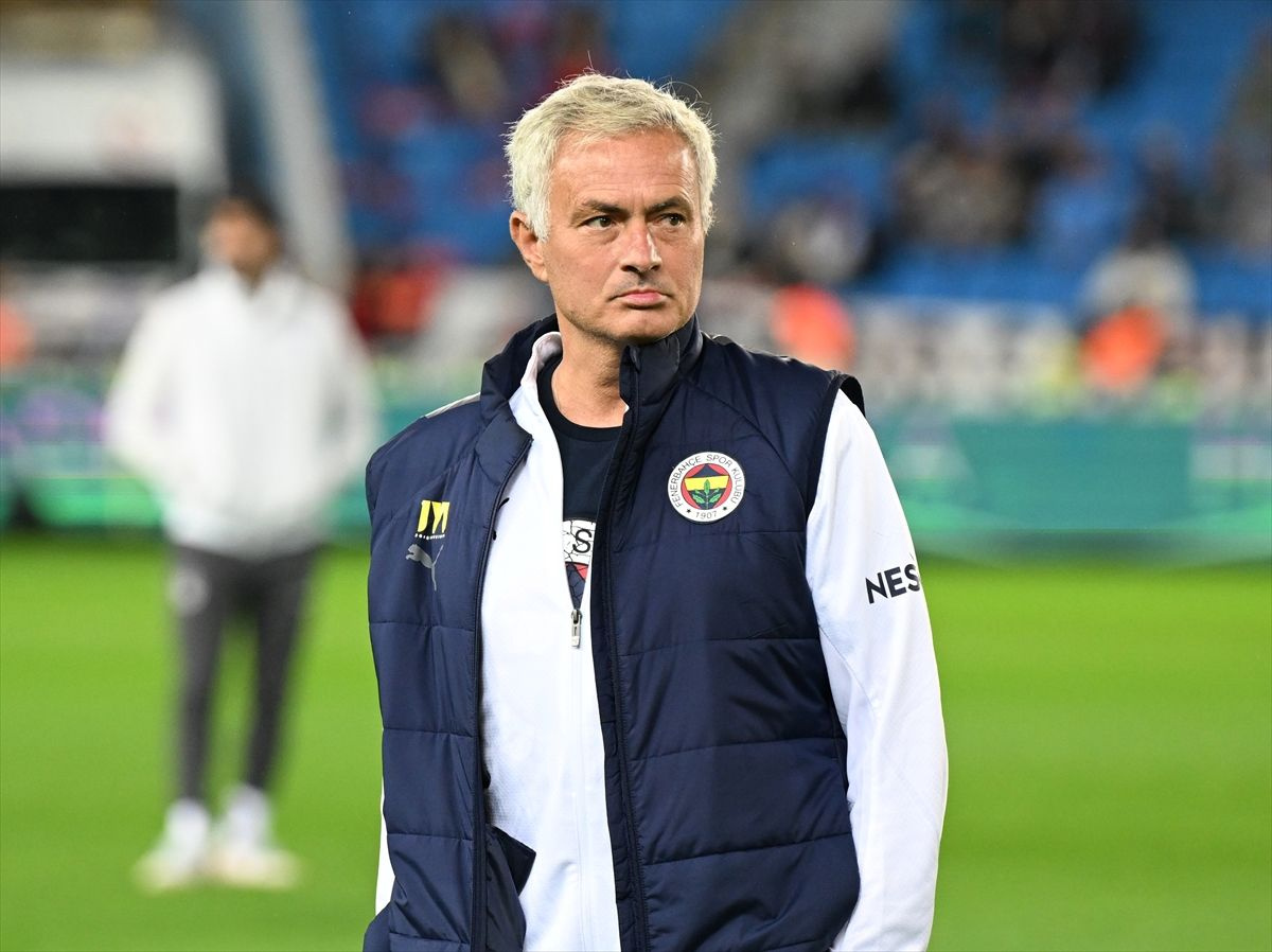 Fenerbahçe'den Paulo Dybala hamlesi! Jose Mourinho görüşme gerçekleştirdi