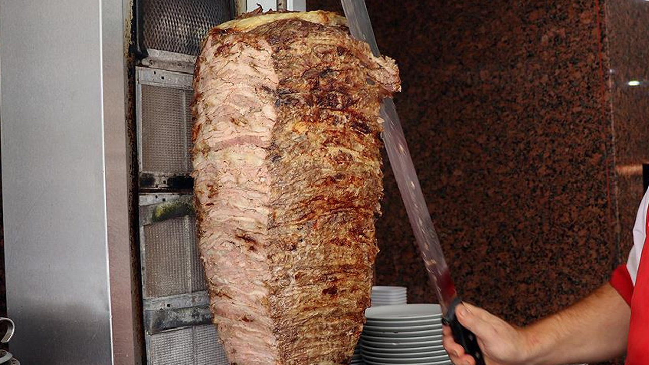 Hileli gıdalar listesi uzadıkça uzuyor! İştahınız kesilecek: Vatandaşa döner diye bakın ne yedirmişler