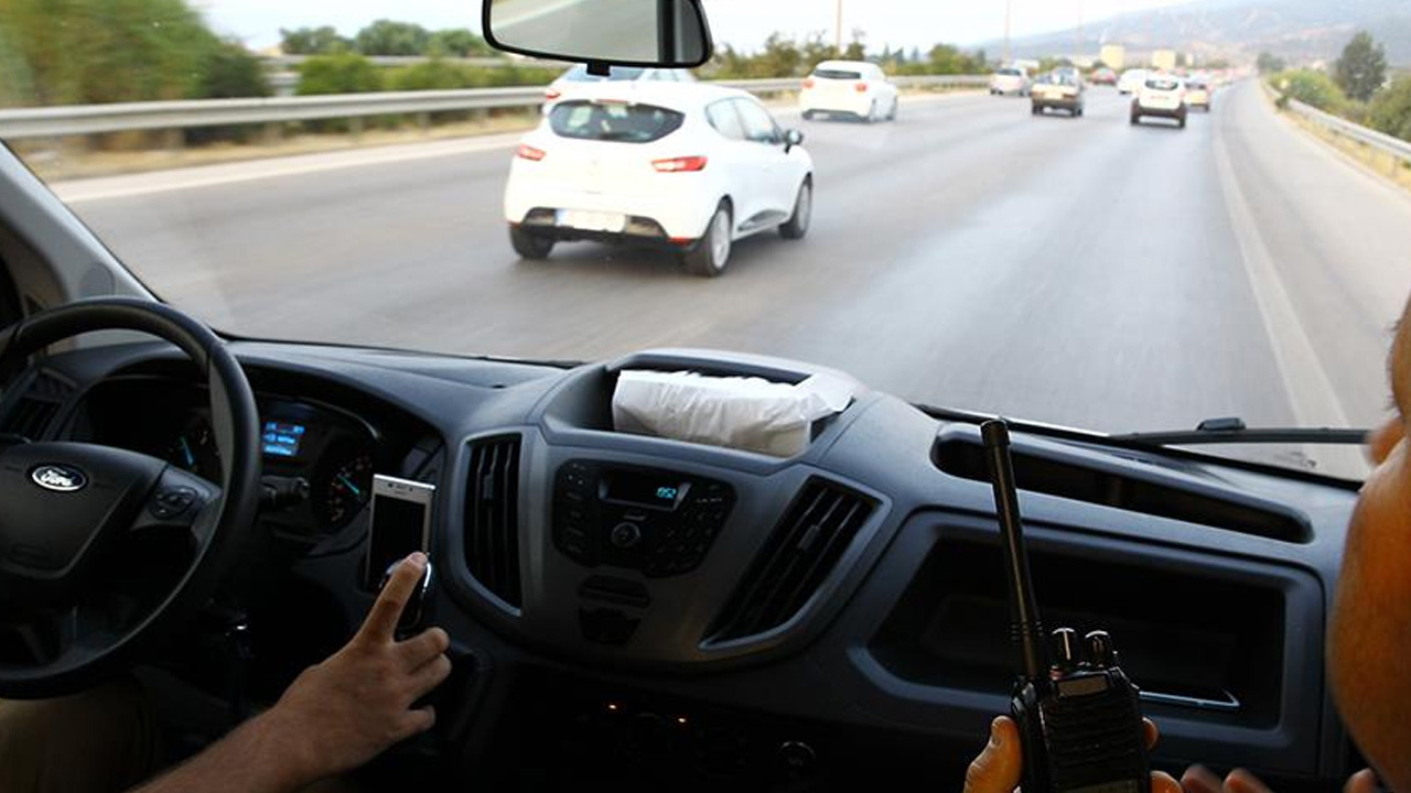 Adana'da sivil polis denetimi: Gereksiz korna çalan sürücülere ceza kesildi