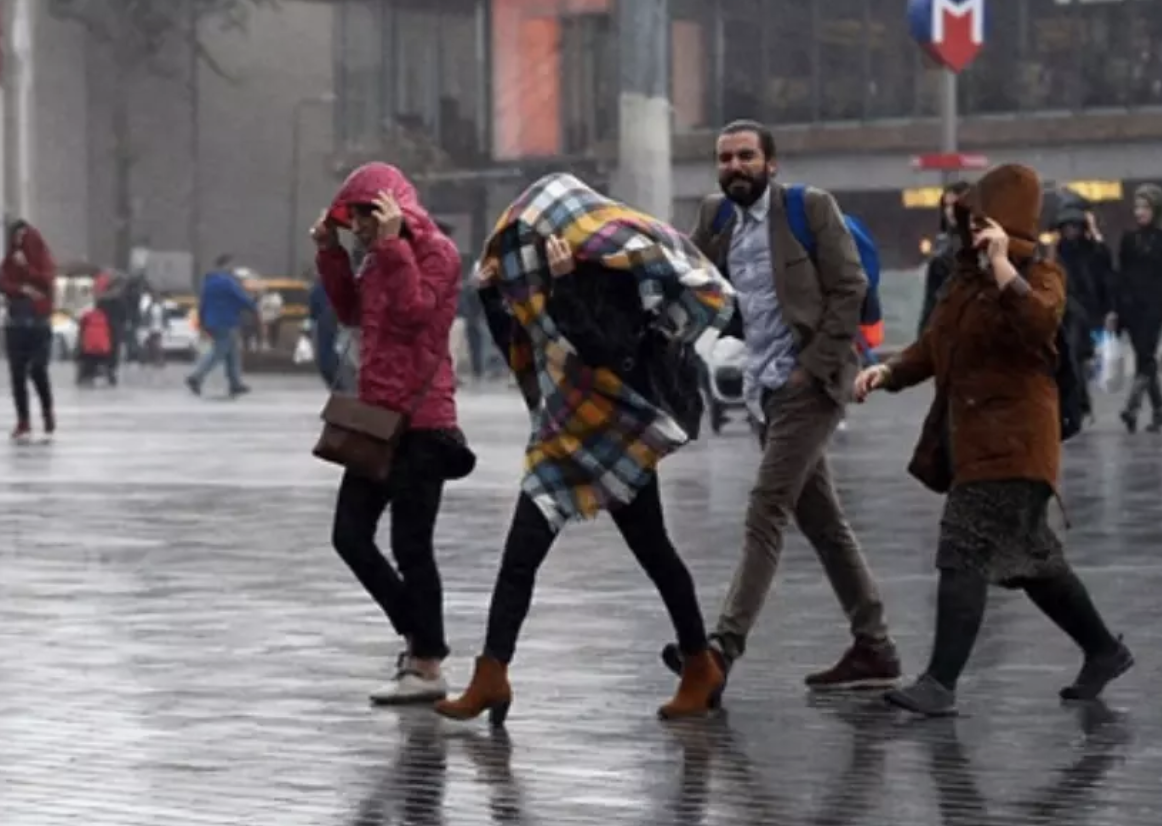 Meteoroloji bu illeri uyardı! Çok kuvvetli yağacak İstanbul liste başında