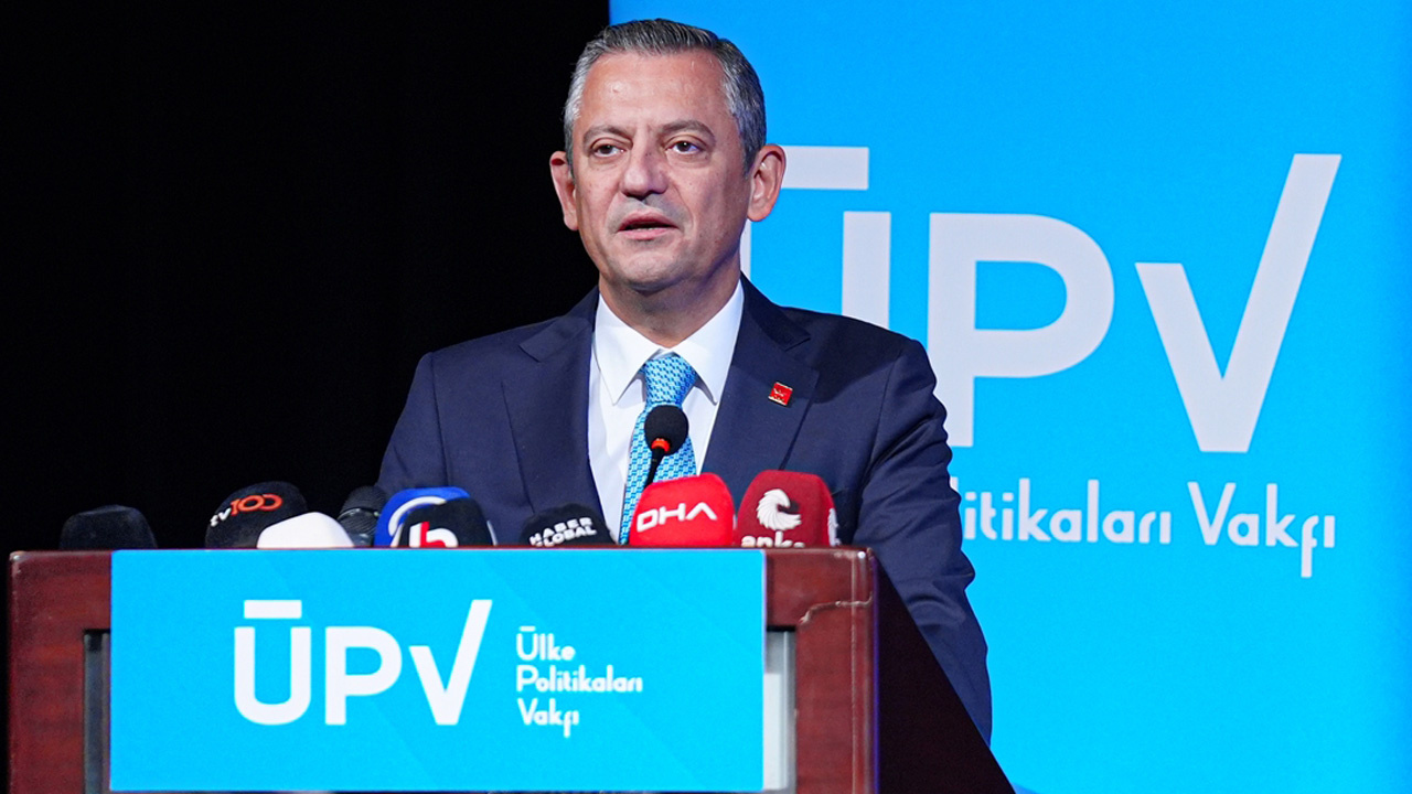 CHP Genel Başkanı Özgür Özel: "Gerçek gündemimizde kayyumlara karşı çıkmak var"