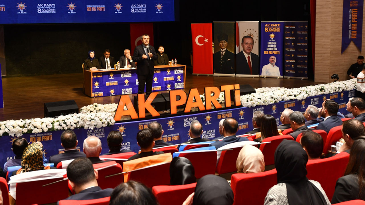 Yusuf Tekin'in laiklik eleştirilerine verdiği yanıt CHP'yi kızdırdı: Derhal görevden alınmalı