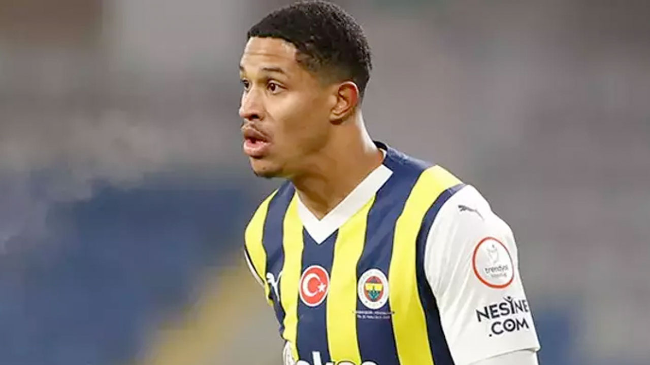 Fenerbahçeli Oosterwolde'den ayrılık itirafı: Planım suya düştü