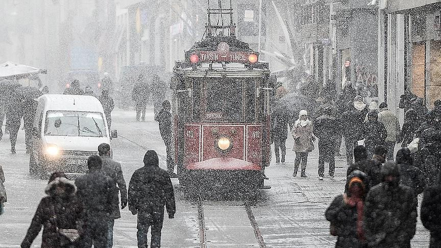 Valilik gün vererek uyardı İstanbul'a kar geliyor! Meteoroloji: Sıcaklık 10-15 derece düşecek