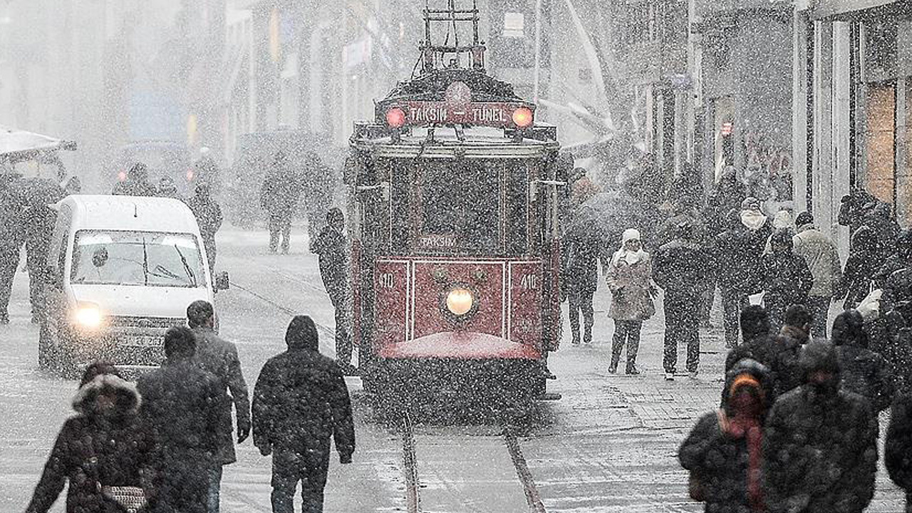 Valilik gün vererek uyardı İstanbul'a kar geliyor! Meteoroloji: Sıcaklık 10-15 derece düşecek