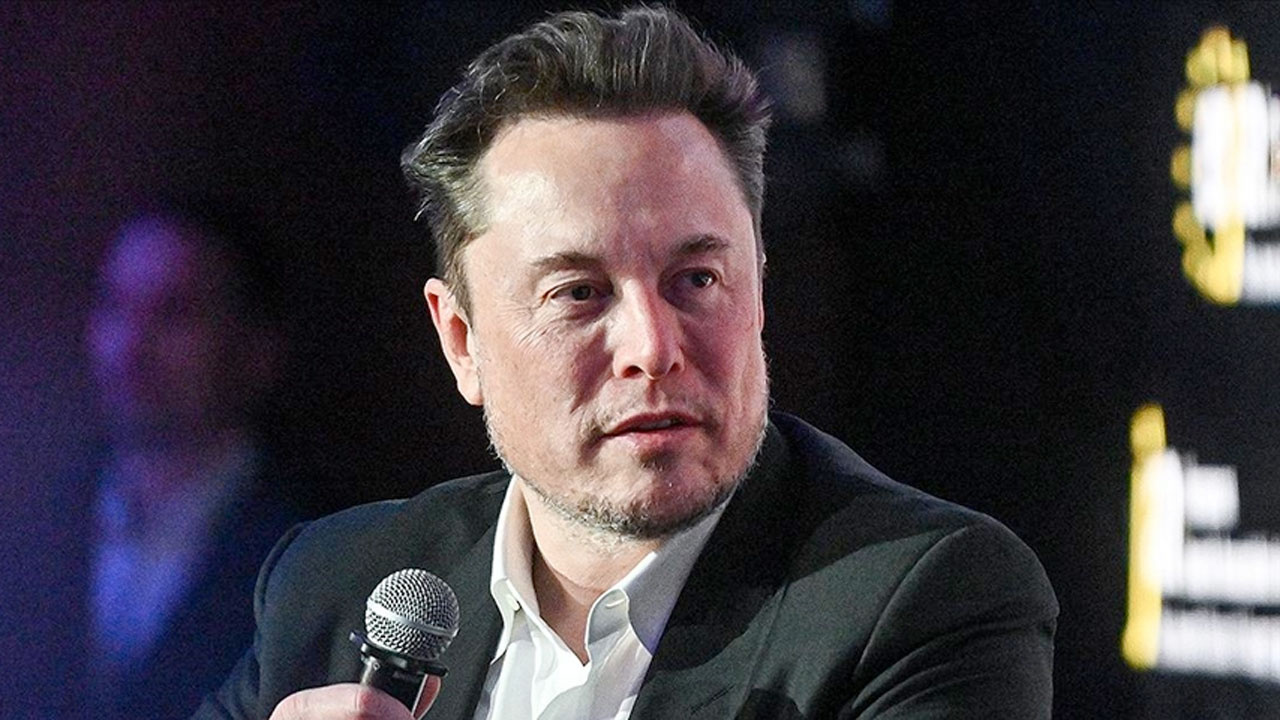 Elon Musk bir kez daha İngiliz hükümetini hedef aldı