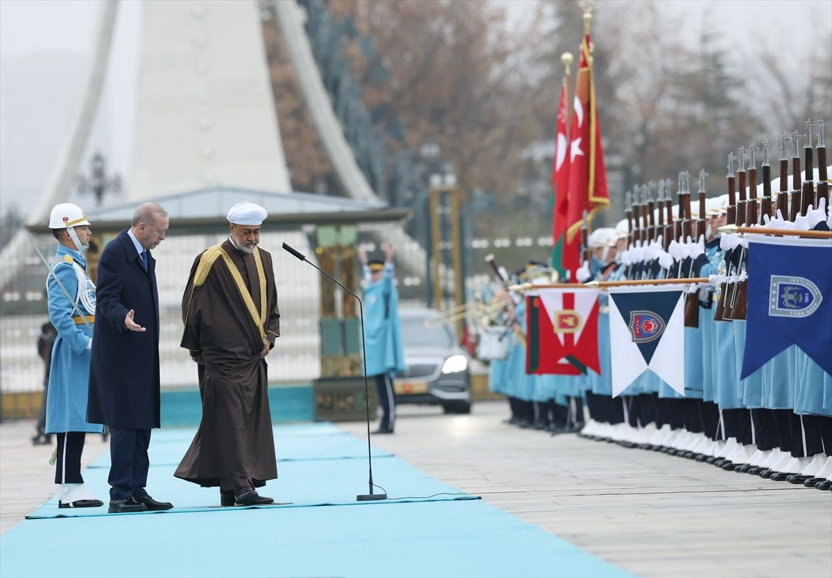 Cumhurbaşkanı Erdoğan, Umman Sultanı Heysem bin Tarık'ı resmi törenle karşıladı