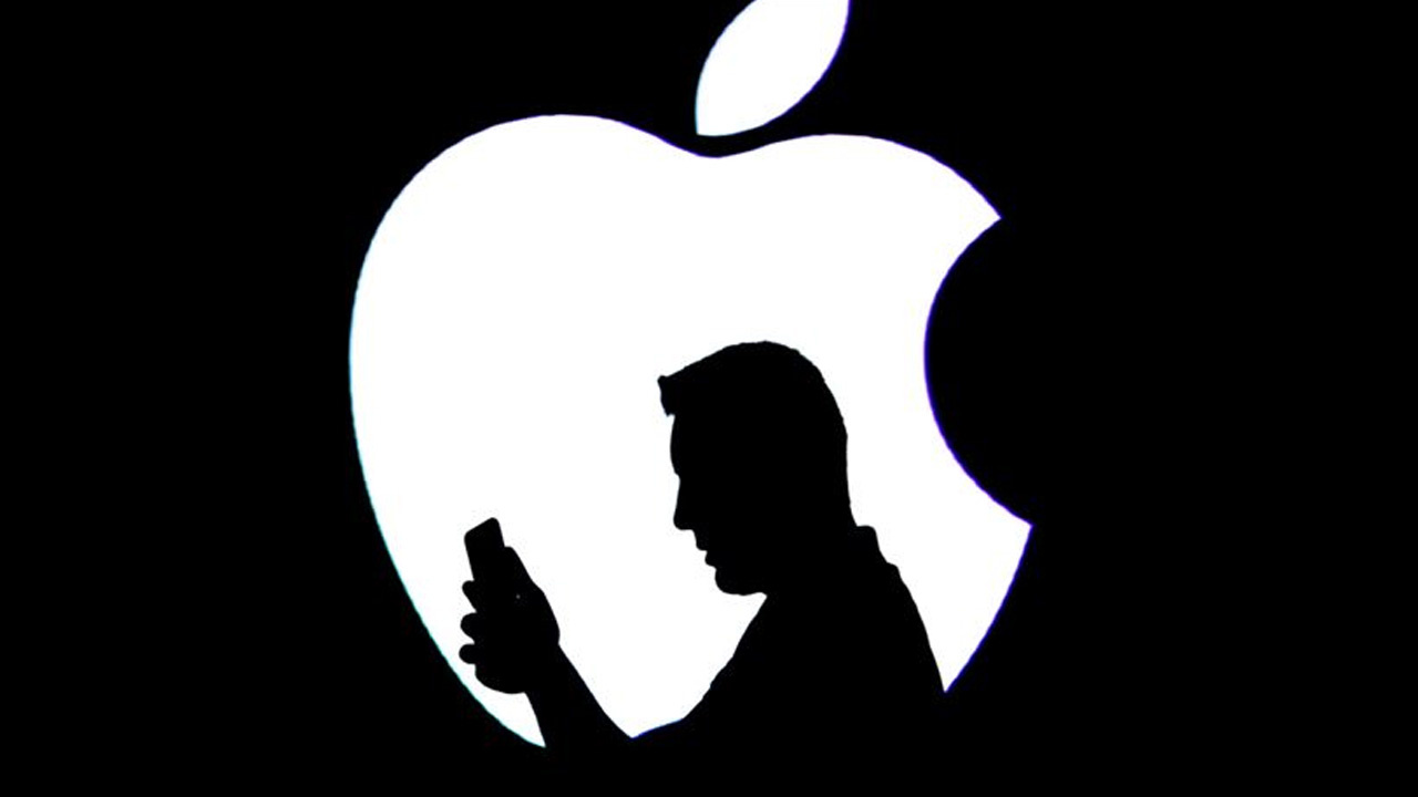 Apple'a çalışanlarının kişisel verilerine eriştiği iddiasıyla dava açıldı