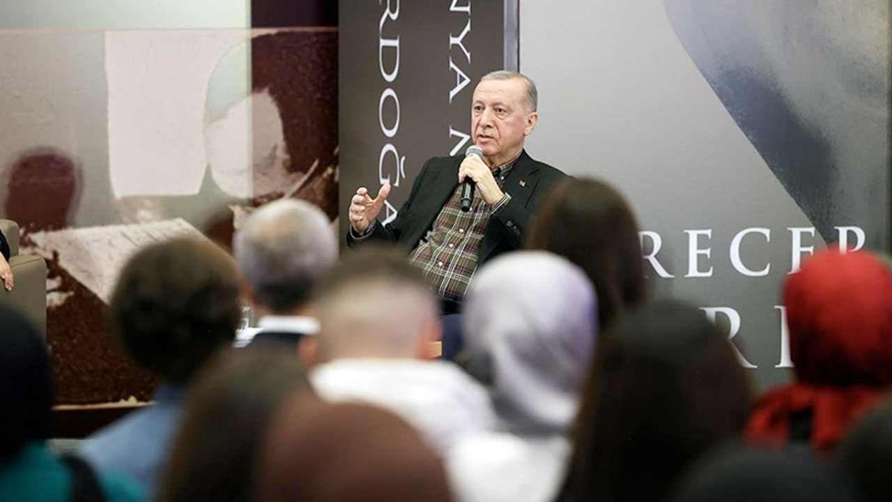 Recep Tayyip Erdoğan: Şu anda dünyada liderler arasında iki kişi kaldık