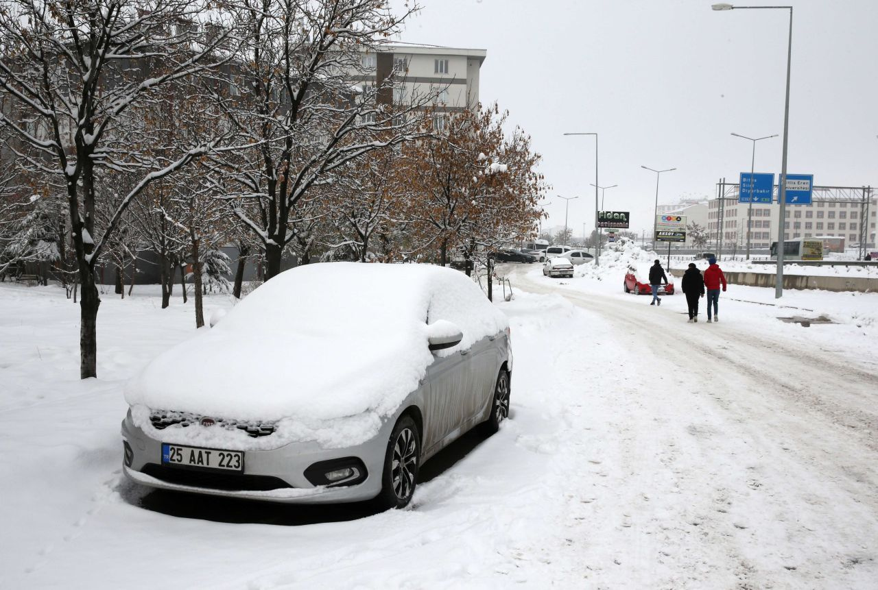 Çok şiddetli kar yağacak meteoroloji bu iller uyardı! Fena geliyor, hazır olun