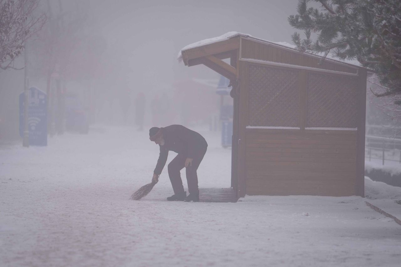 Çok şiddetli kar yağacak meteoroloji bu iller uyardı! Fena geliyor, hazır olun