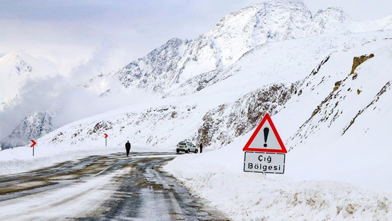 Kara kış dört bir yandan bastırdı! 7 bölge için yeni uyarı geldi