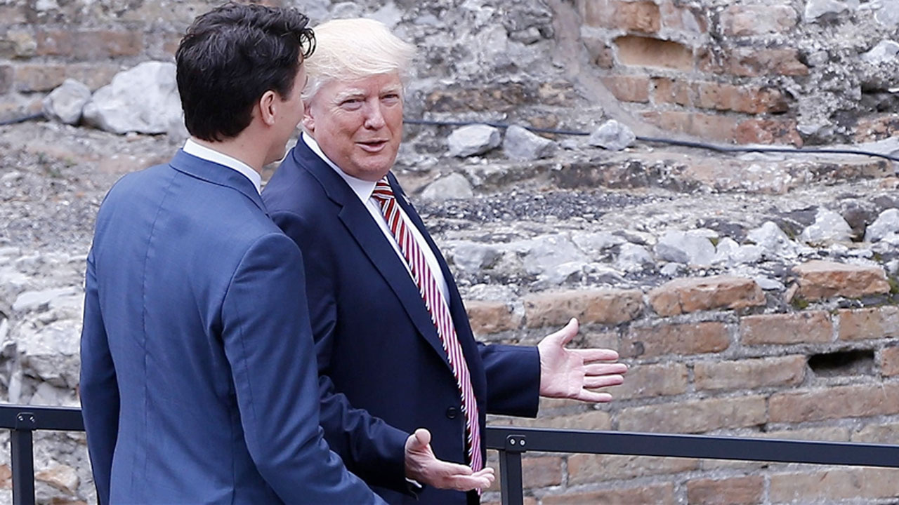 Trump, Kanada Başbakanı Trudeau'ya tekrar 'vali' şeklinde hitap etti