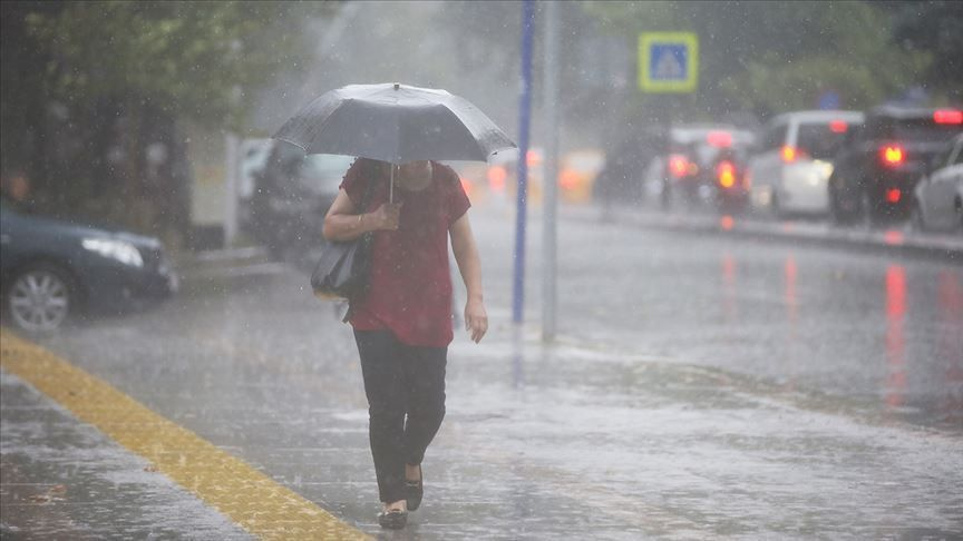 Bakmadan dışarı çıkmayın! 4  ile turuncu, 13 ile sarı kodlu uyarı