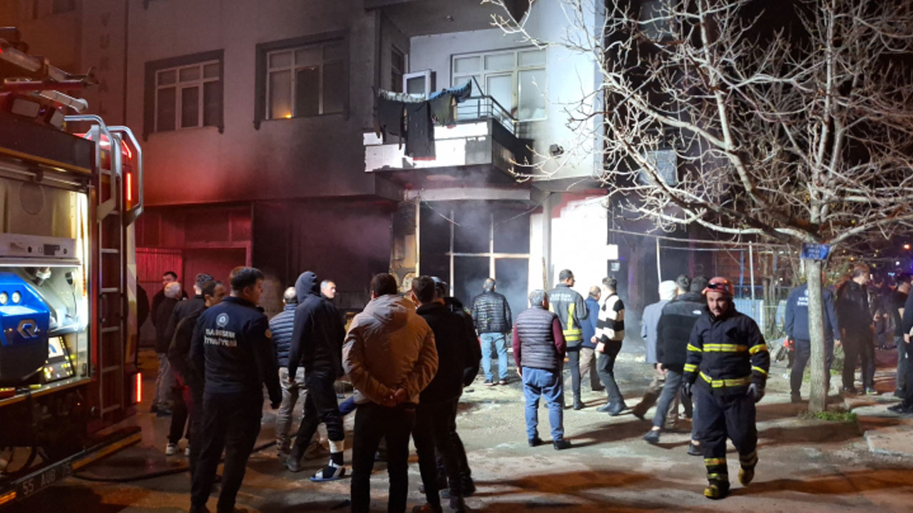 Samsun'da yangında dumandan etkilenen 2 kişi hastaneye kaldırıldı