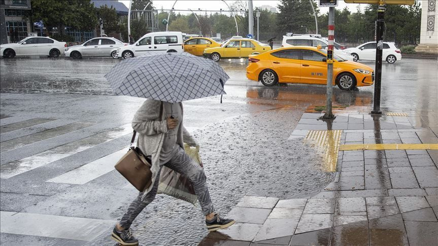 Yağmur ve kar çok kuvvetli geliyor! İstanbul dahil 13 il için uyarı